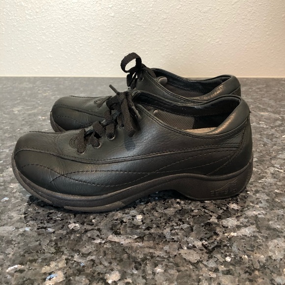 Dansko Kip black leather lace up walking shoes - Picture 3 of 10